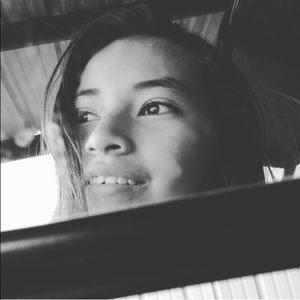 Meet your Posher, Vanessa